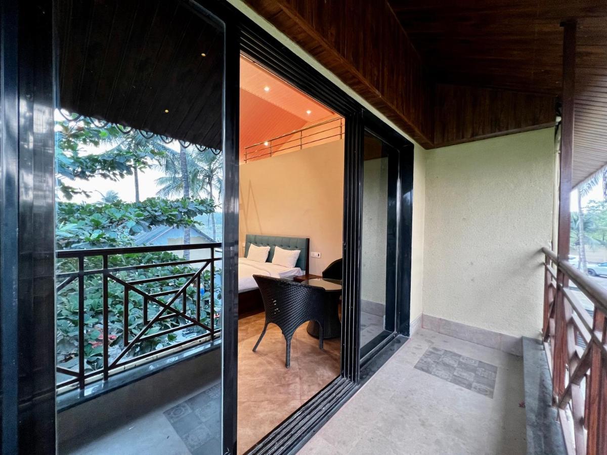 Paramount Riverfront Resort & Spa, Karjat Kültér fotó