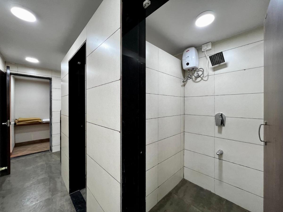 Paramount Riverfront Resort & Spa, Karjat Kültér fotó