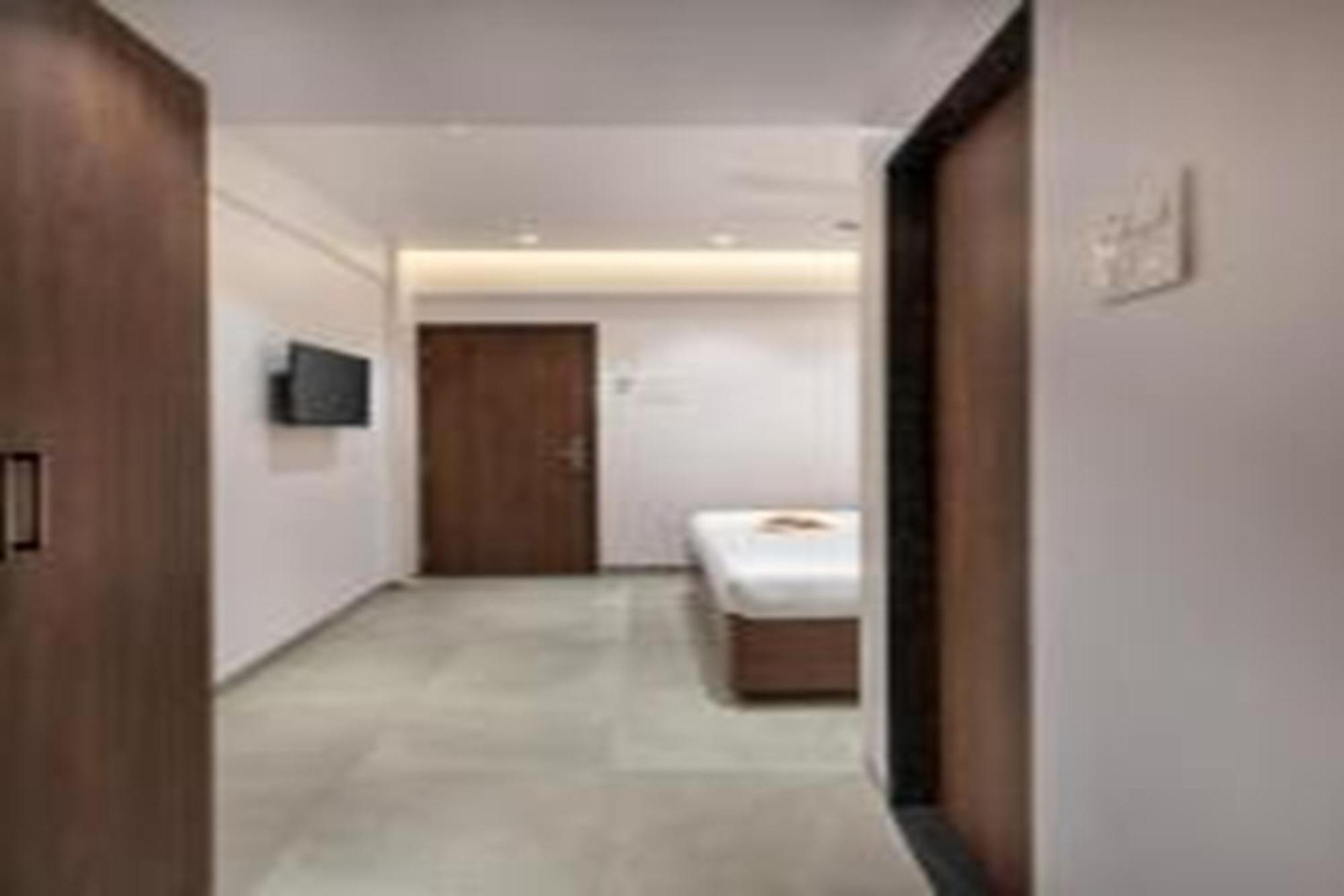 Paramount Riverfront Resort & Spa, Karjat Kültér fotó